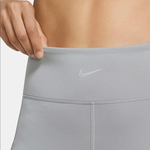 Nike Pro Luxe Mid-Rise Dri-Fit Leggings - Picture 4 of 6